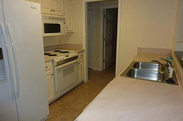 3469 Willow Ln — Photo 90