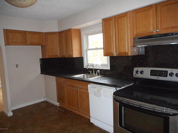 2nd image of 25 Norman Dr