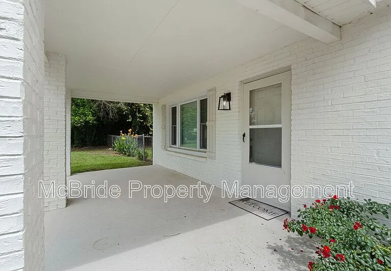 510 Laney Walker Blvd — Photo 2