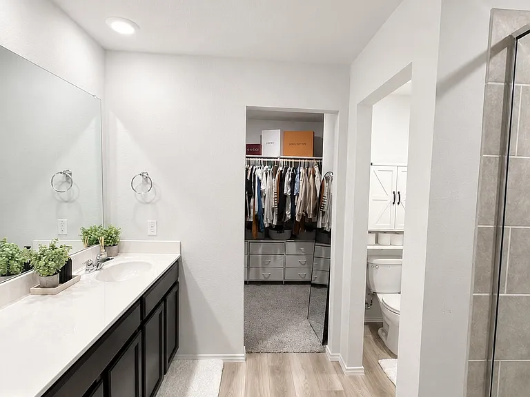 3719 Addison St — Photo 15