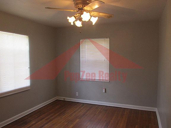 4th image of 203 Ryburn Ave APT 1
