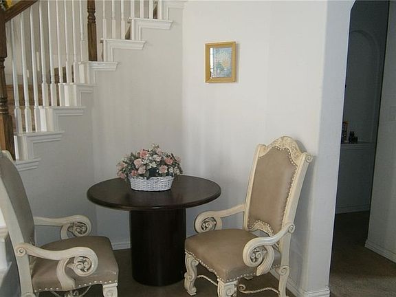 2nd image of 8841 Mallory Ct