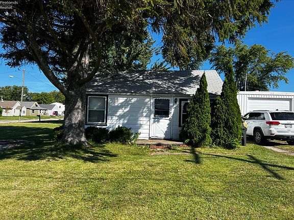 3rd image of 2517 W Perkins Ave