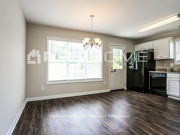 5th image of 7861 Varden Ct