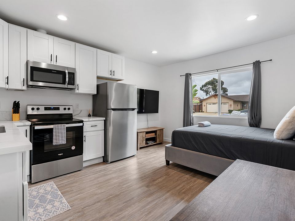 1st image of 4166 Cole Way