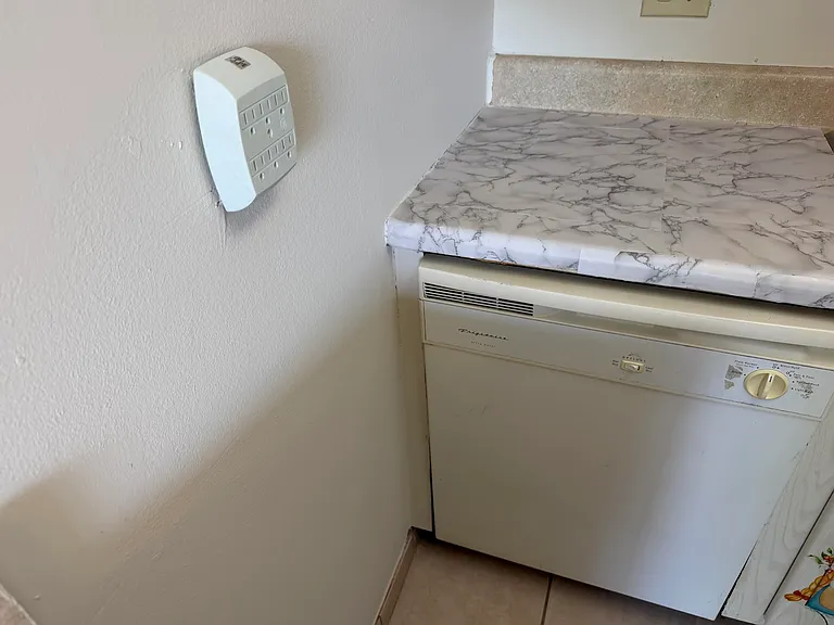 500 Village Green Cir W #212 — Photo 8