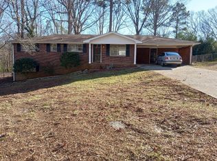 6015 N Bear Dr, Douglasville, GA 30135