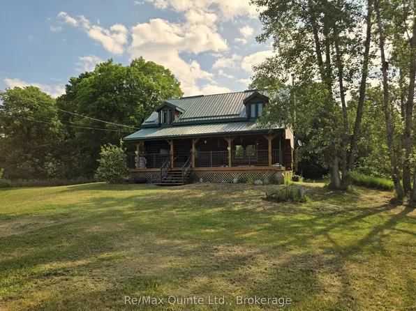 20 Thompson Rd, Centre Hastings, ON K0K 2K0