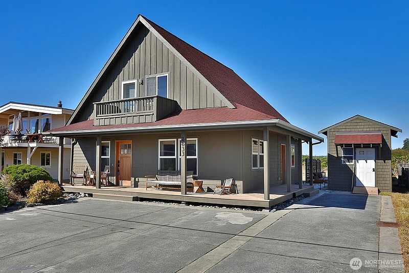 4th image of 2633 Sunlight Beach Road