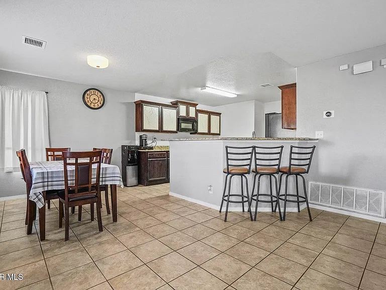 7045 Eagle Nest Ct — Photo 12