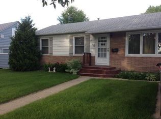 1521 8th St SW, Minot, ND 58701