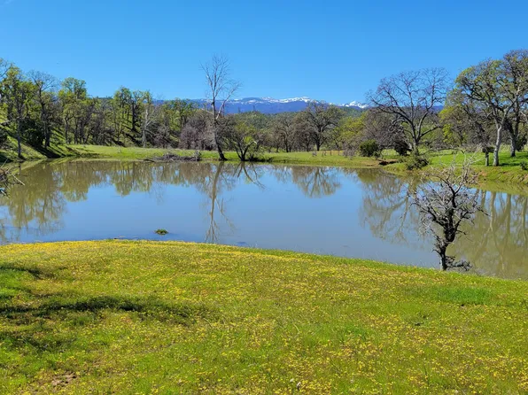 278 Fiddlers Ln, Igo, CA 96047
