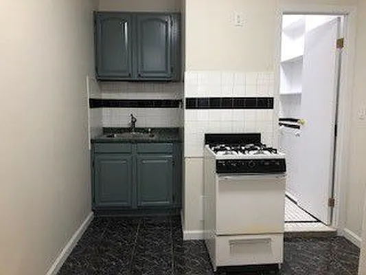 Rented by Taichi Fudosan | media 8