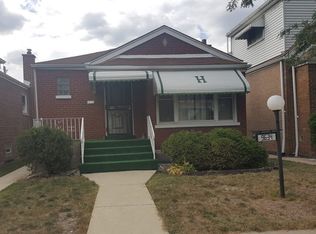 9634 S La Salle St, Chicago, IL 60628