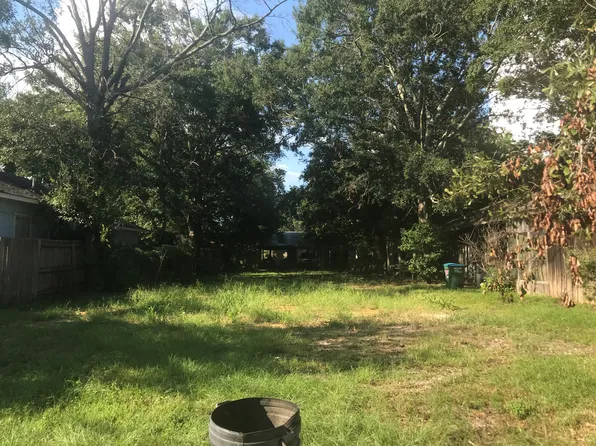 705 McKinley Ave, Pascagoula, MS 39567