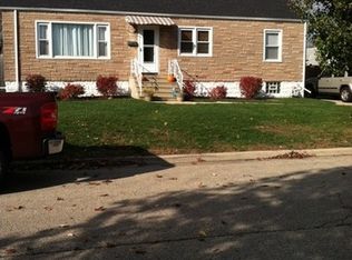 1215 Highland Ave, Joliet, IL 60435