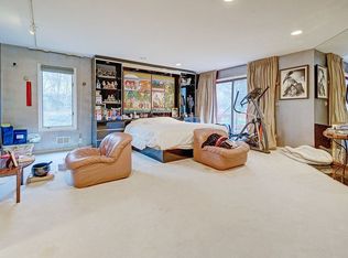 209 Truman Dr, Cresskill, NJ