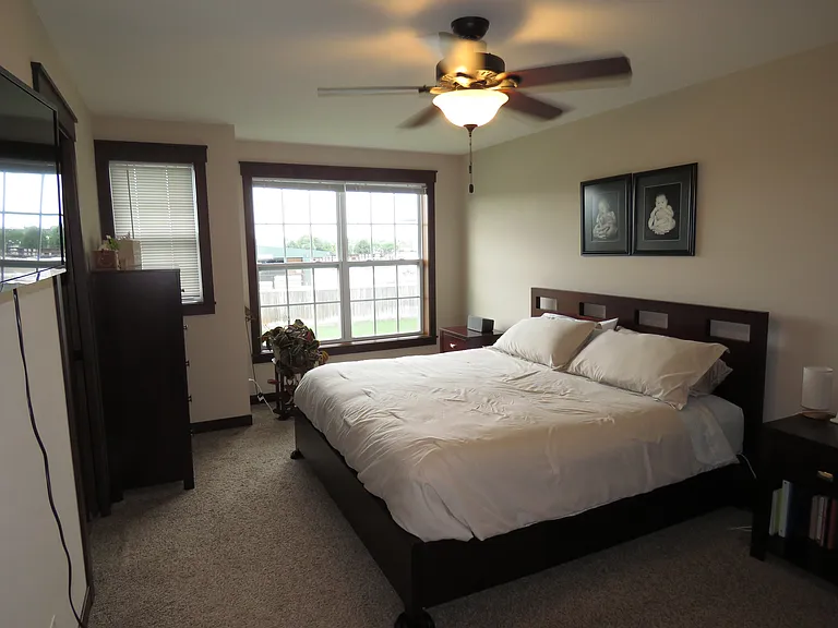 2435 Foxglove Cir — Photo 9