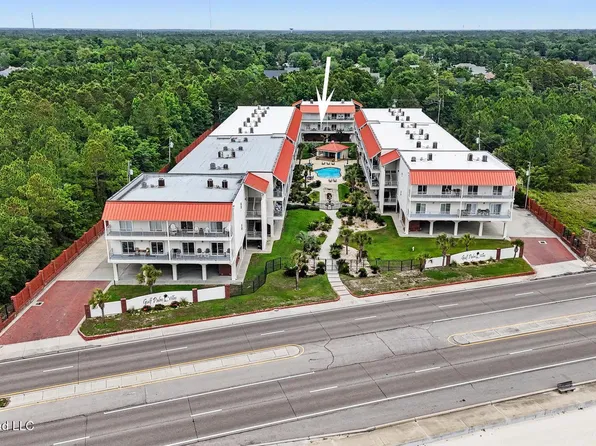 1453 E Beach 210 Pass, Pass Christian, MS 39571