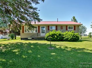 9391 Grendlund Rd, Carson City, MI 48811