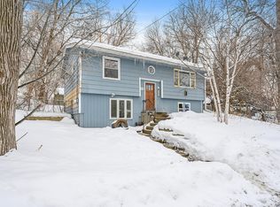 4925 Plymouth Rd, Mound, MN 55364