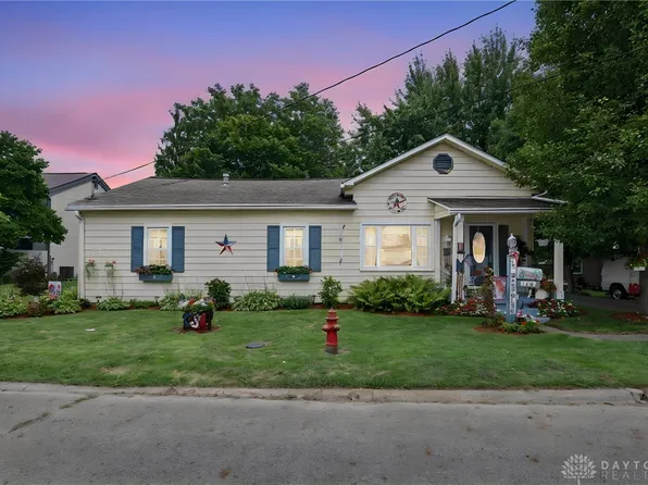 166 New Hampshire Ave, London, OH 43140