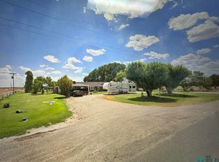 41 W James Funk Rd, Artesia, NM 88210