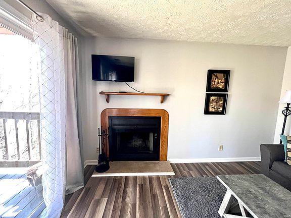 2nd image of 9365 S Pointe Retreat Dr #65