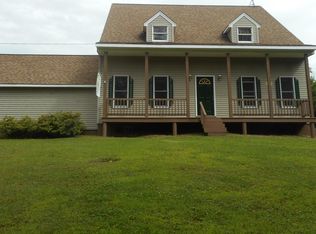 324 Phinney Farm Rd, Lincoln, ME 04457