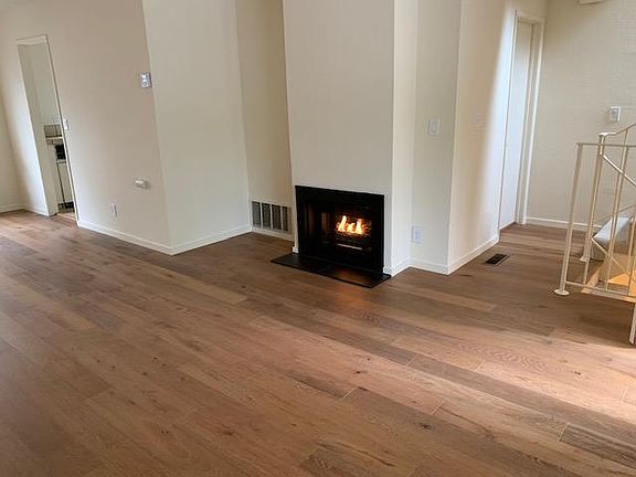 2nd image of 513 Channing Ave