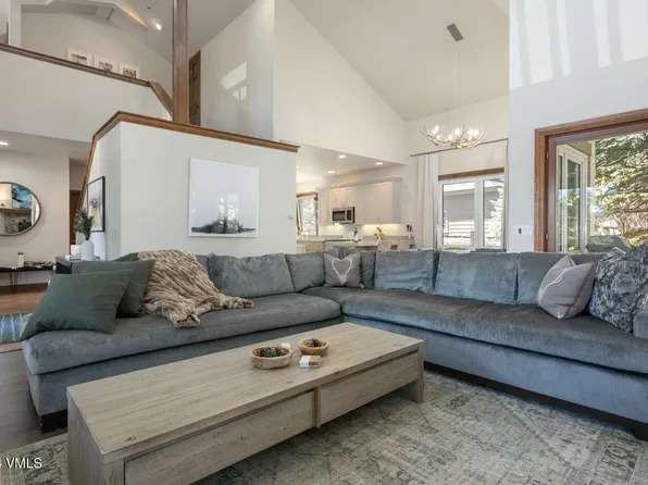 111 Castle Peak Ln, Edwards, CO 81632