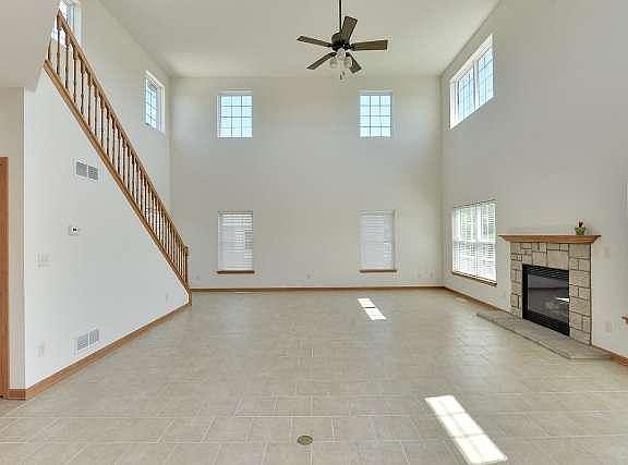 4th image of N162W19911 Riverview Dr