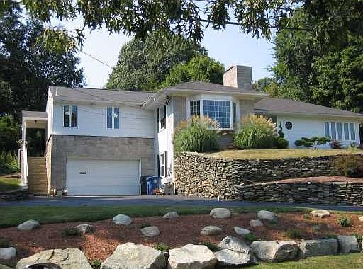 1st image of 68 Dexterdale Dr