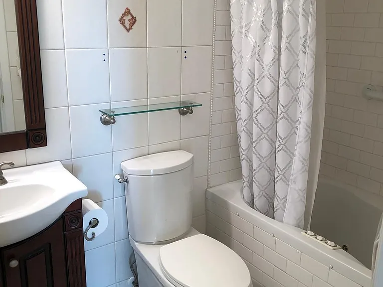 21911 Lake Forest Cir #204 — Photo 7