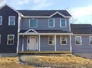5 Cross St, Fremont, NH 03044