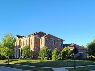 6582 Westminster Dr, Zionsville, IN 46077