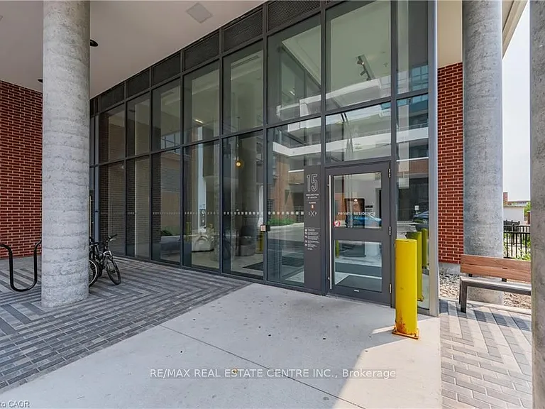 15 Wellington St S #2602 — Photo 7