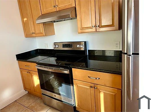 5th image of 1660 Frisbie Ct #5