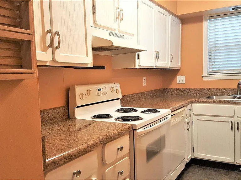 112 Beechwood Dr — Photo 11