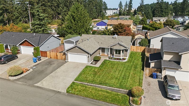 5th image of 7007 198th Street E