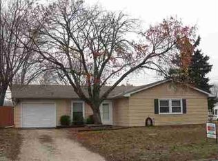 901 Lauder Ave, Bartonville, IL 61607