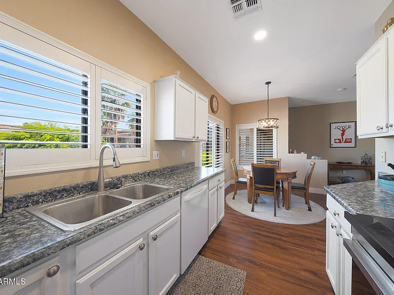 13804 N Saguaro Blvd #211 — Photo 11