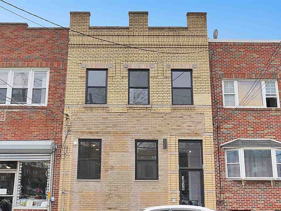 5th image of 1019 W Side Ave APT 3