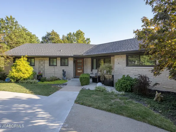 2505 E Schellridge Rd, Jefferson City, MO 65109