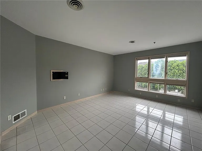 1415 E Pennsylvania St #2 — Photo 8