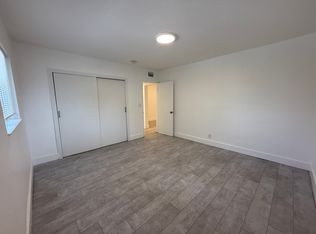 1958 NE 172nd St #4, Miami, FL 33162