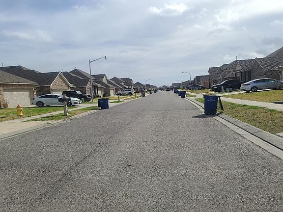 4th image of 501 Cautillion Dr