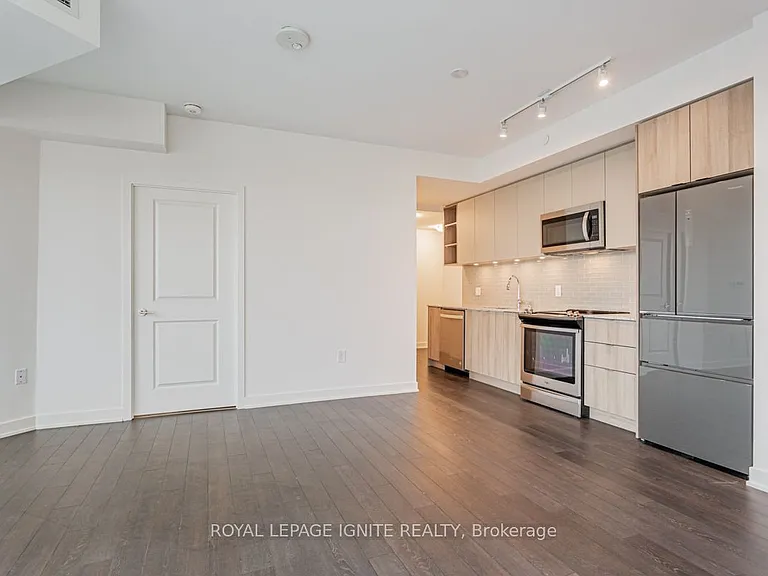 100 Eagle Rock Way #305 — Photo 7