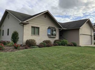 1210 Highview Ct, Decatur, IN 46733