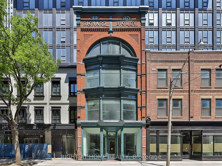 100 Queen St E #2805 — Photo 25